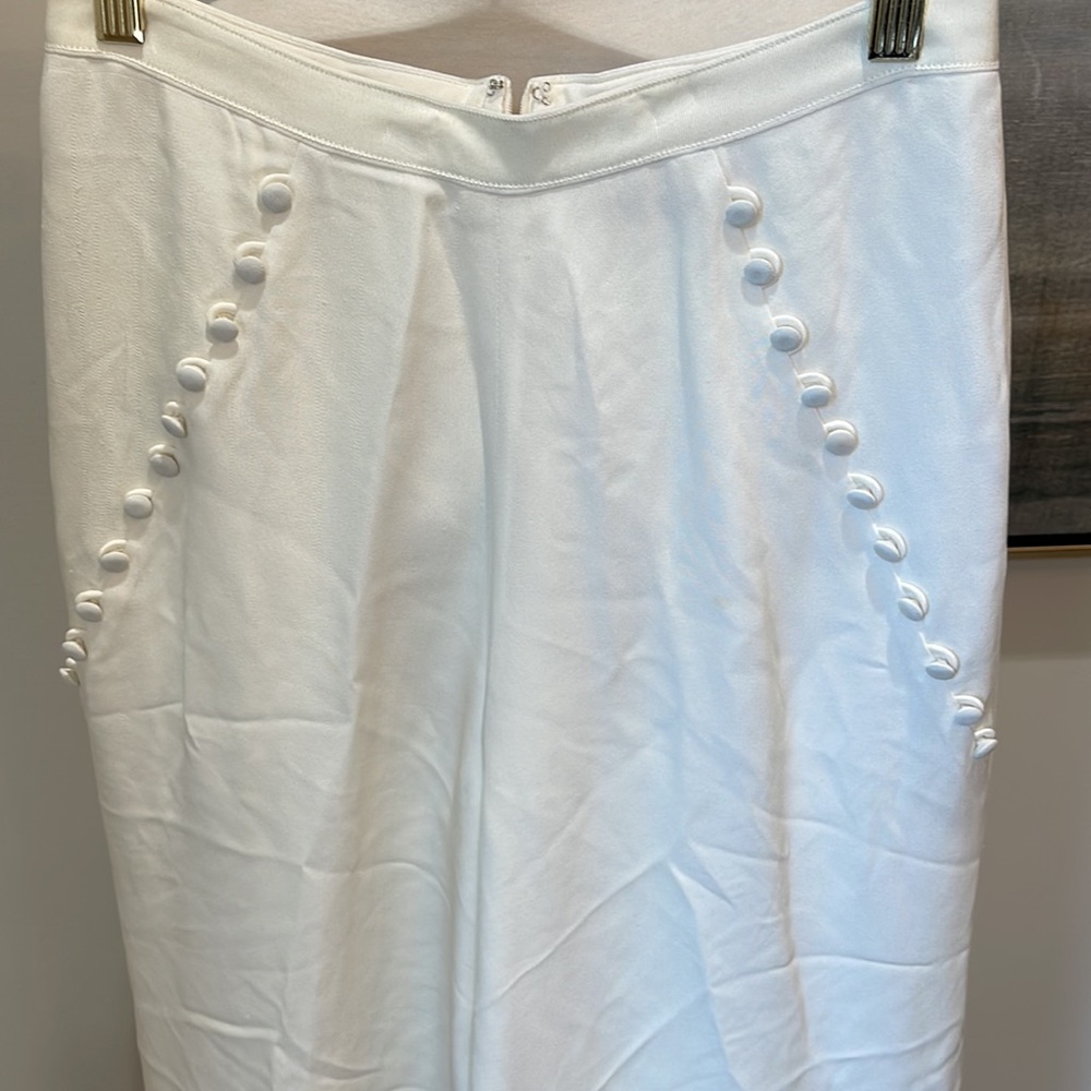 Pants - Picture 3 of 9